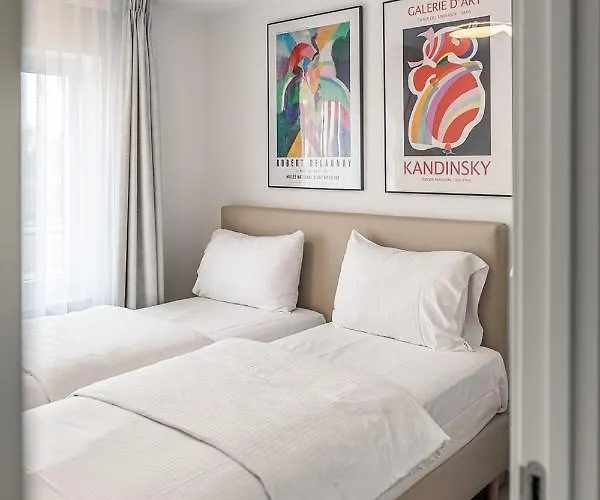 Petunia - Casselbergh Residences * دي هان